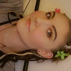 Meet your Posher, Kara